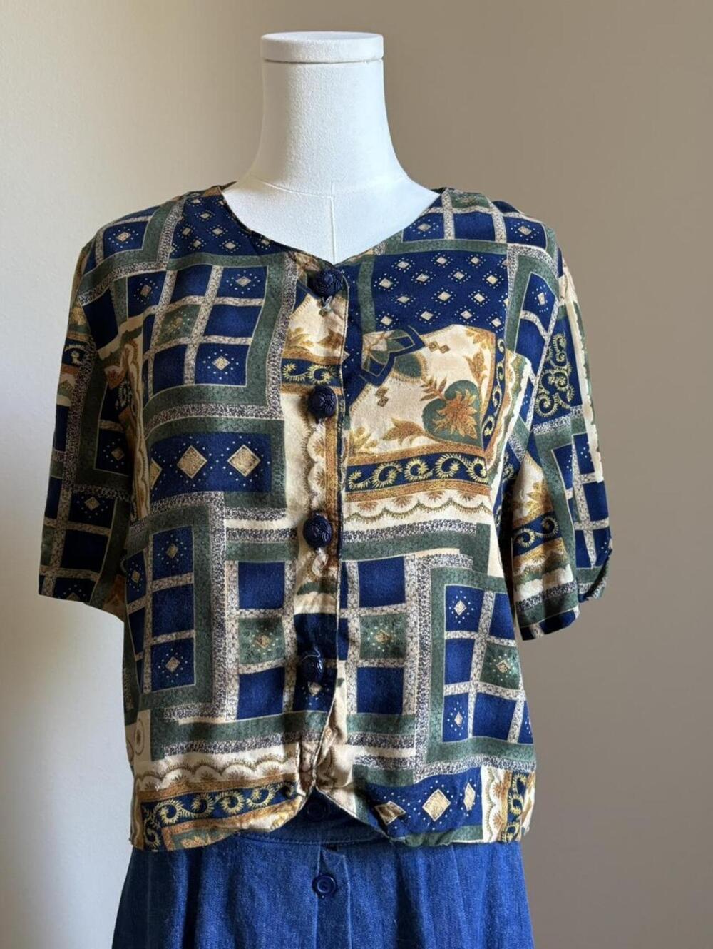 John Henry Vintage Rayon Geometric Print Blouse Made in USA Size 10